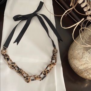 LOFT classic tortoise shell link necklace